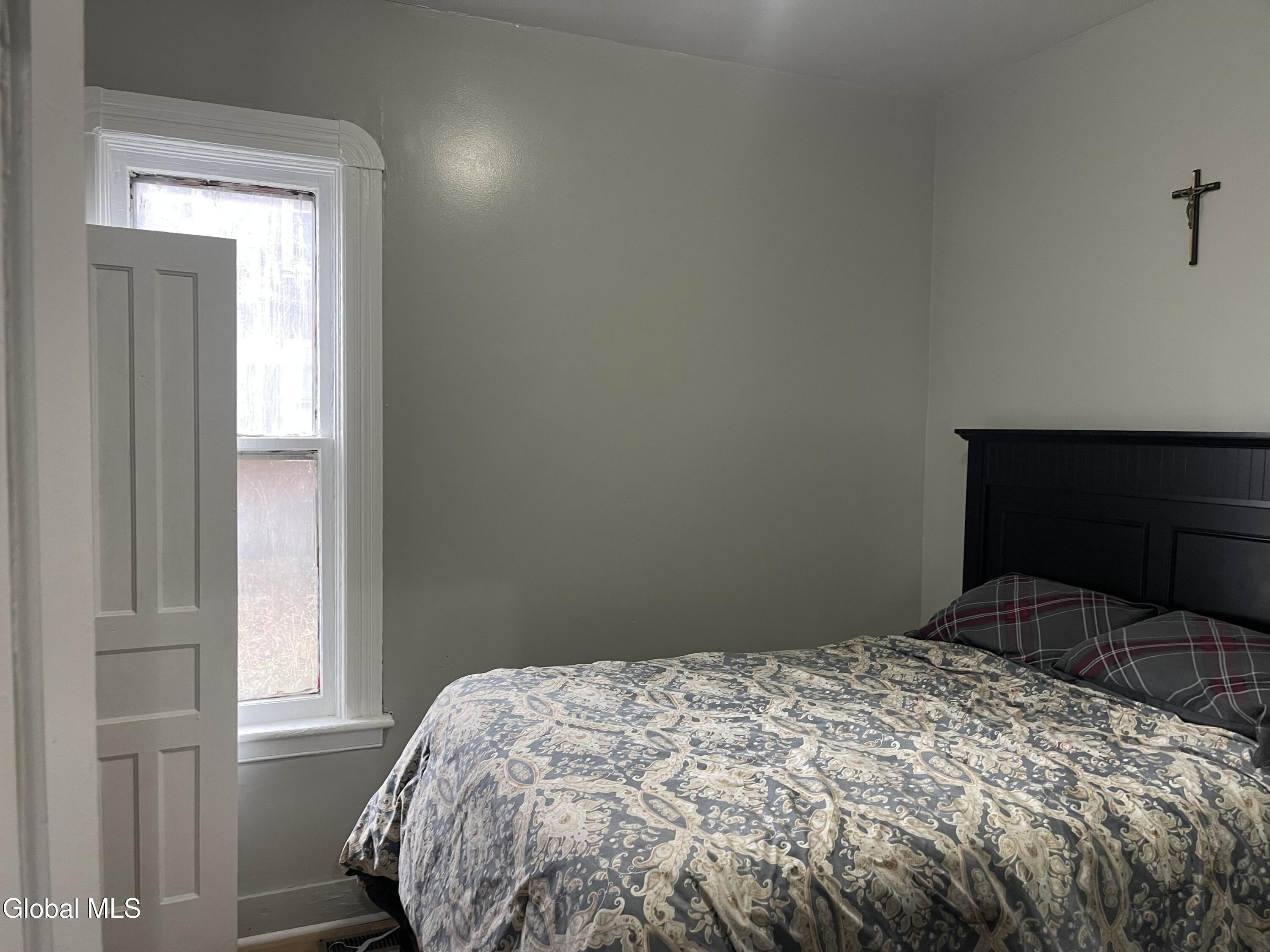 458 Hulett Street Schenectady, NY 12307 - Photo 34 of 34 IMG_0119