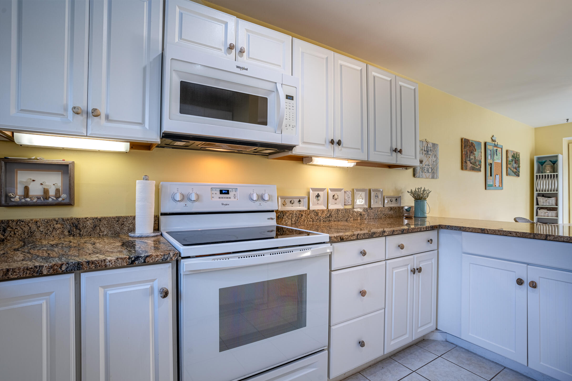 241 Sea Road, Unit 11 Kennebunk, ME 04043 - Photo 23 of 44 241 Sea Road (MLS)-15