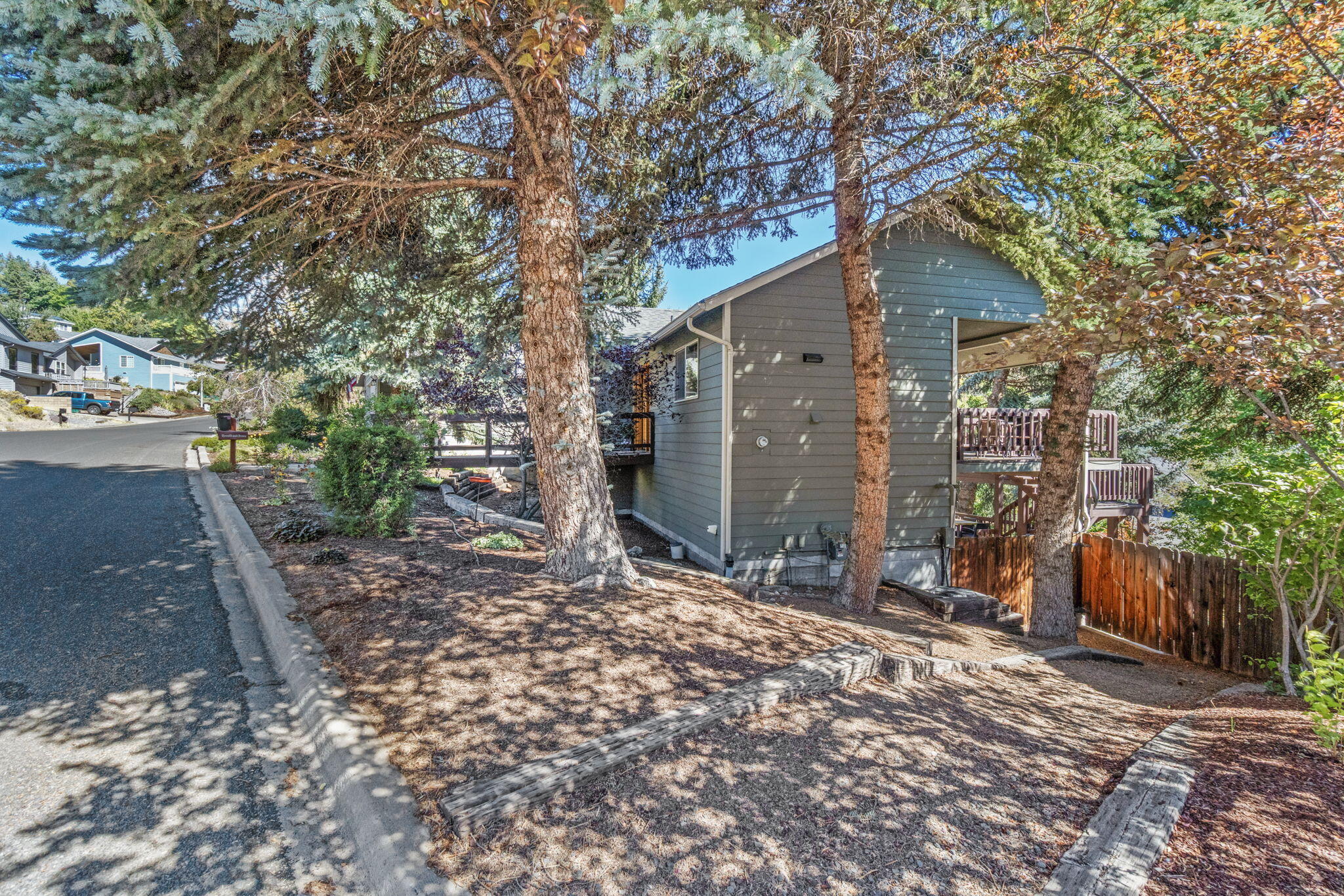 99 Ridgecrest Drive Klamath Falls, OR 97601 - Photo 7 of 77 6-web-or-mls-DSC05270