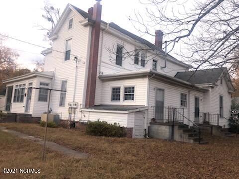 123 South Ledbetter Street Rockingham, NC 28379 - Photo 3 of 7 123 S Ledbetter Back View
