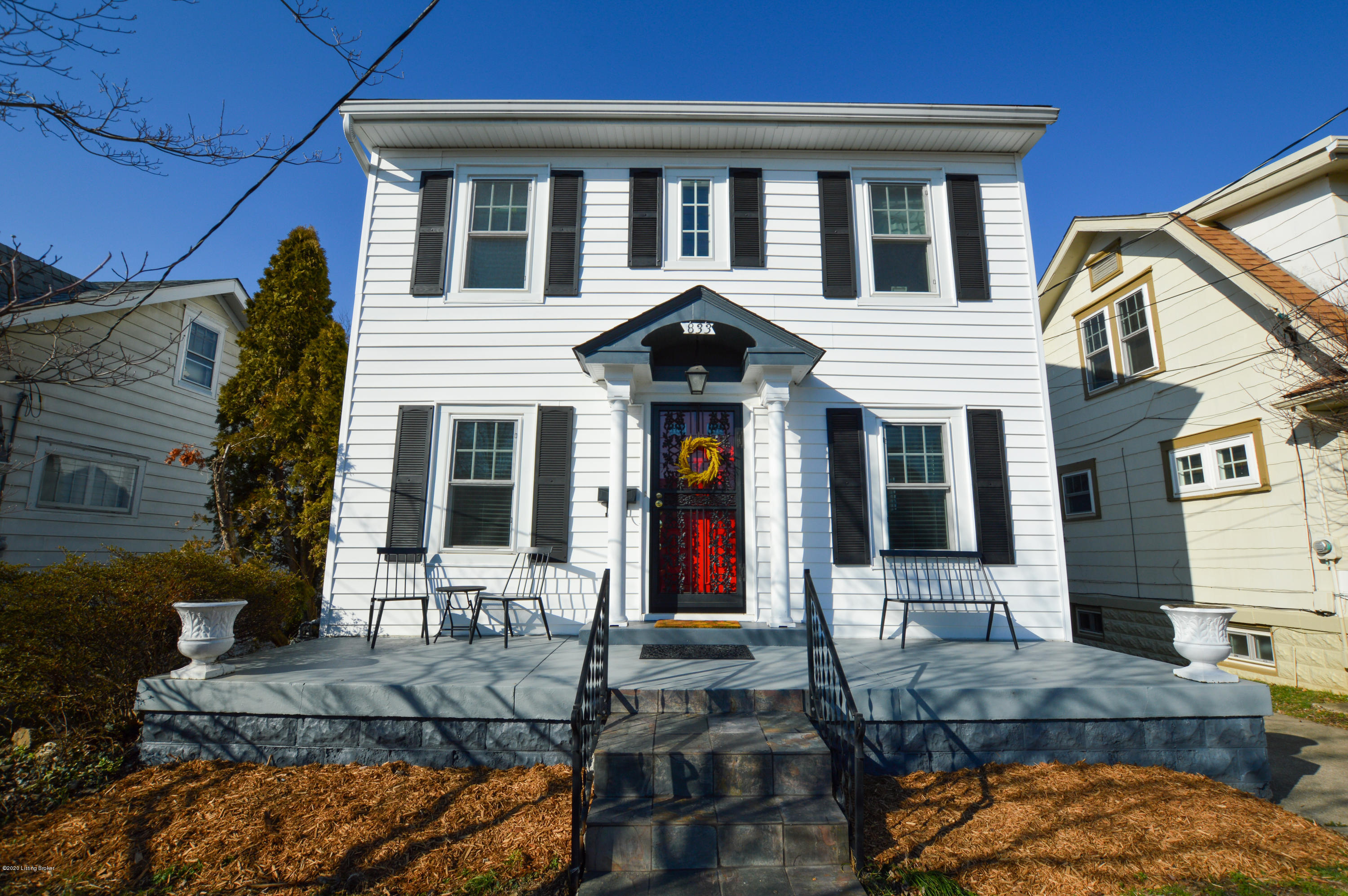 833 Reading Road Louisville, KY 40217 - Photo 1 of 38 Front