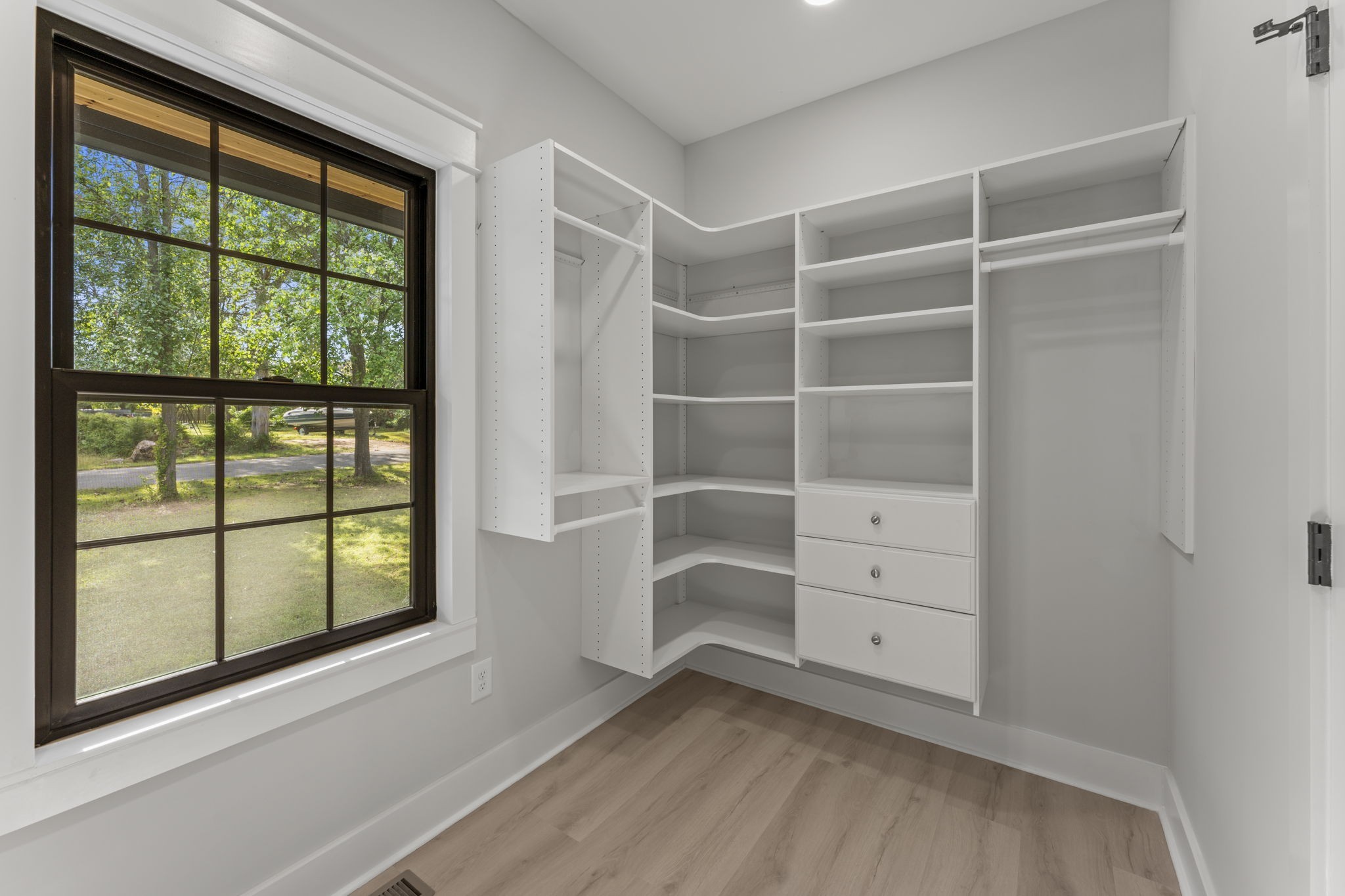 106 5th Avenue North Decherd, TN 37324 - Photo 24 of 50 a view of an empty room with a window