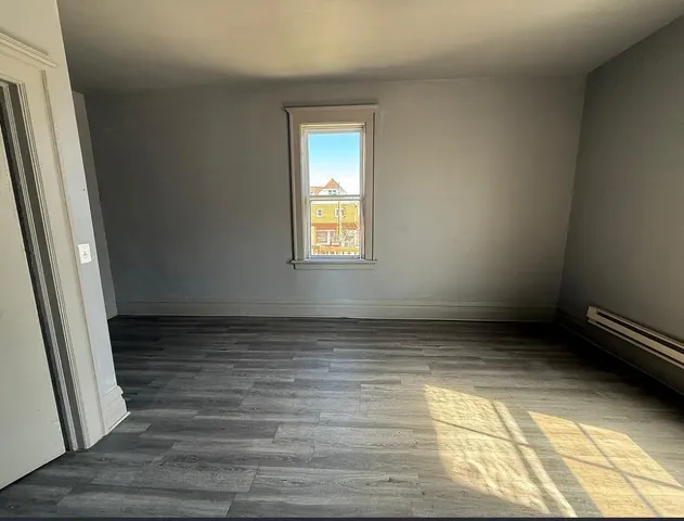 $1,100 | 1341 South Layton Boulevard, Milwaukee, WI 53215