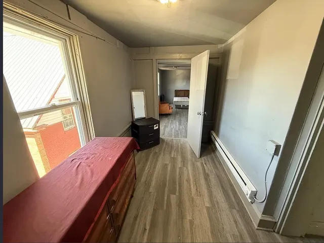 $1,100 | 1341 South Layton Boulevard, Milwaukee, WI 53215