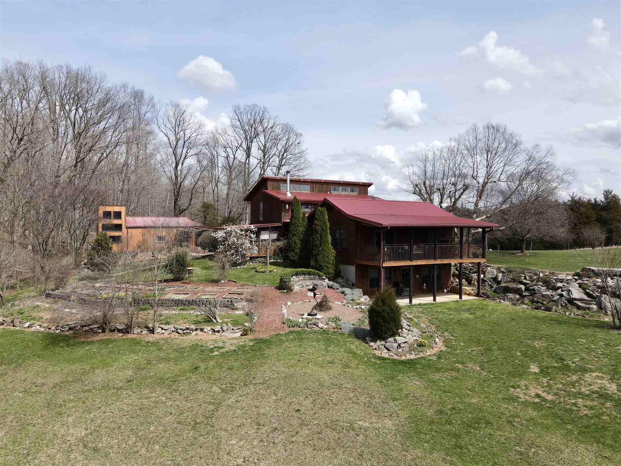995 Beech Road Southeast Laconia, IN 47135 - Photo 1 of 31 Gallery Image 1