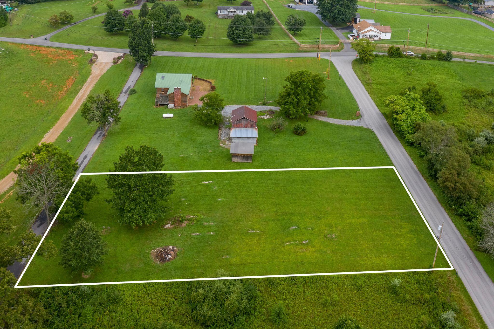 114 Durham Road, Unit 2 Gray, TN 37615 - Photo 7 of 11 TBD_Durham_Rd,_Gray_TN_37615_(14_of_15)[