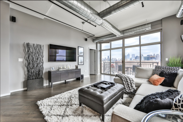 6 South Laflin Street, Unit 713 Chicago, IL 60607 - Photo 3 of 19