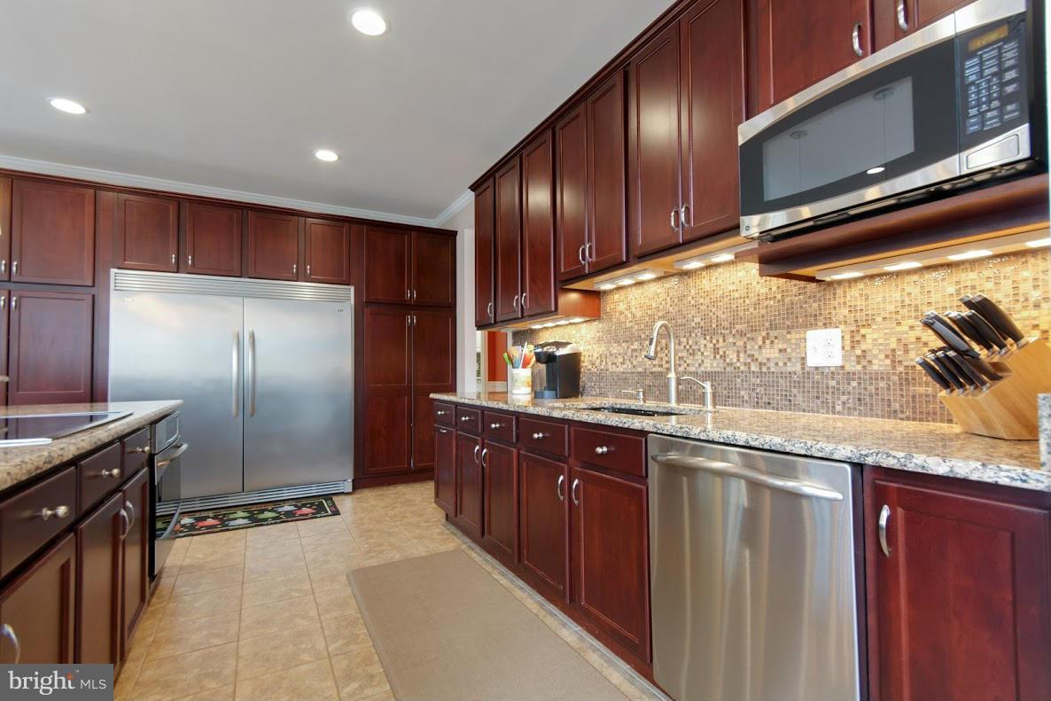 7967 Stevens Road Owings, MD 20736 - Photo 8 of 30 Kitchen