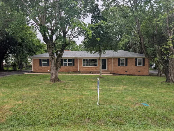 $249,900 | 114 Bel Aire Drive, Winchester, TN 37398