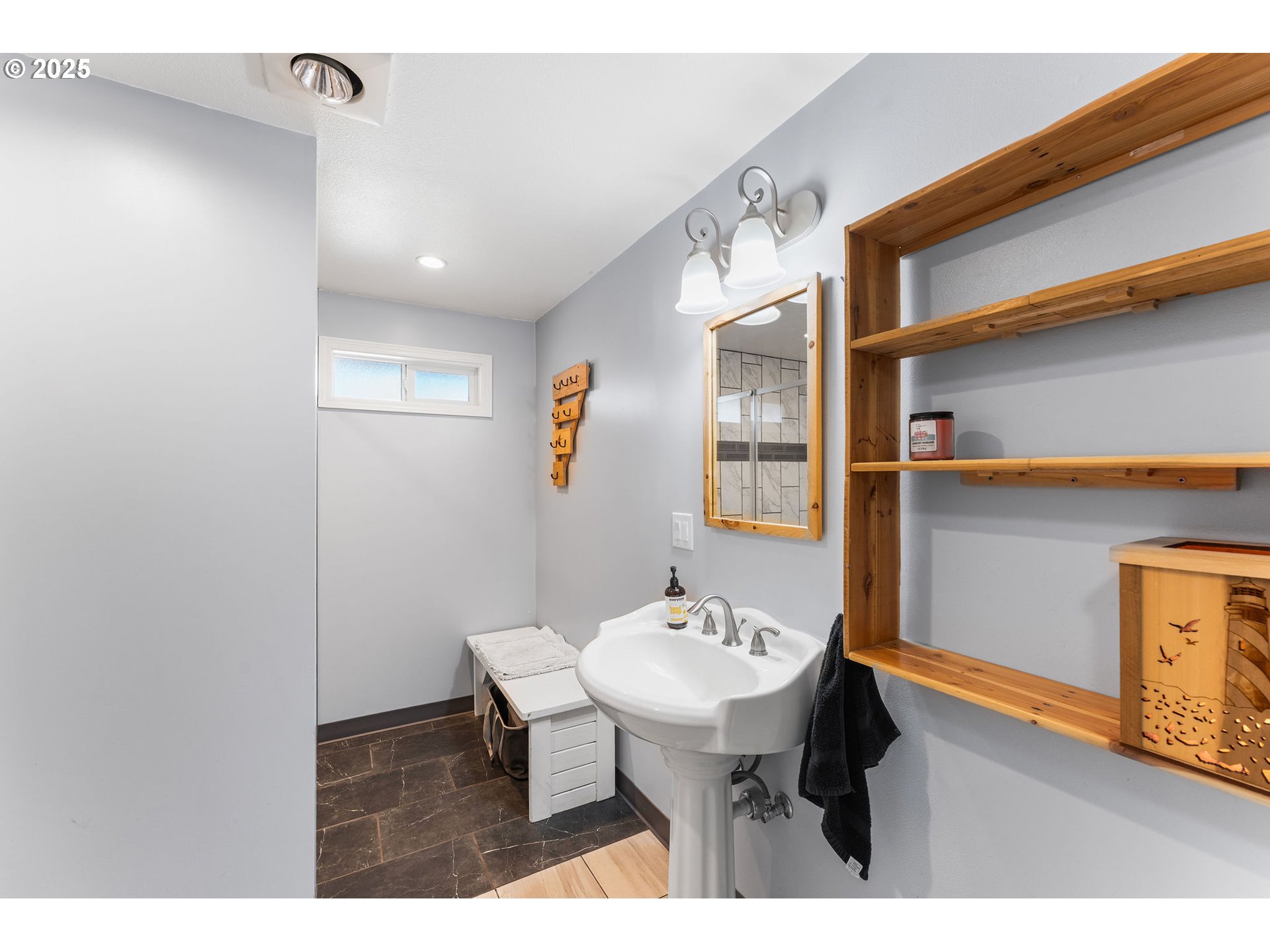 3907 Northeast Rancho Drive Vancouver, WA 98682 - Photo 14 of 48