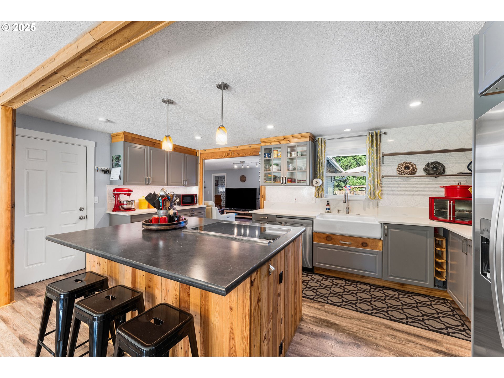 3907 Northeast Rancho Drive Vancouver, WA 98682 - Photo 17 of 48