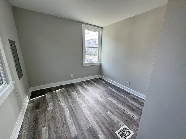 $1,350 | 2300 Valence Street, Unit 101, New Orleans, LA 70115