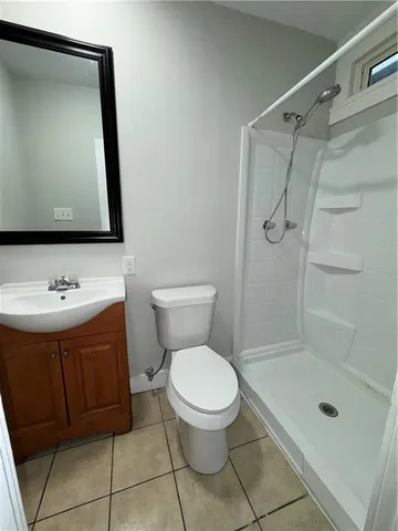 $1,350 | 2300 Valence Street, Unit 101, New Orleans, LA 70115