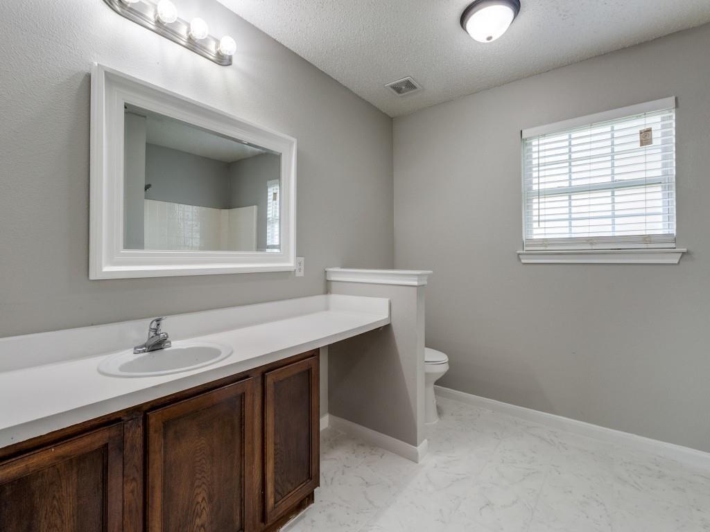 2621 Choice Street Dallas, TX 75215 - Photo 13 of 25