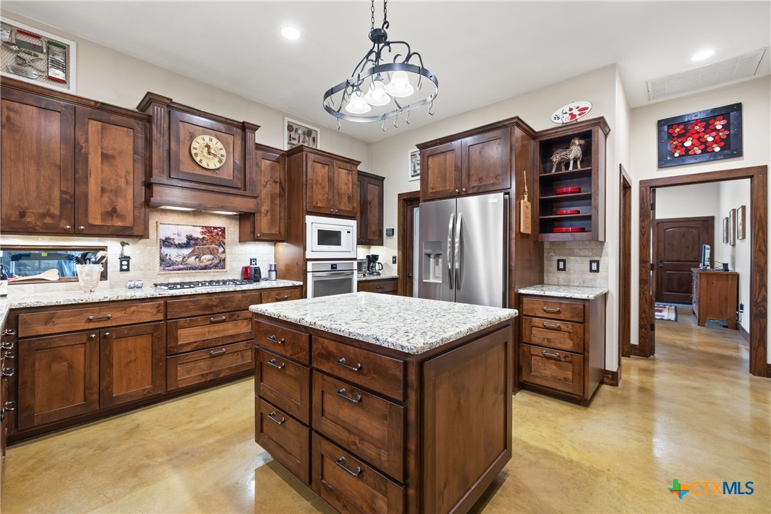 1241 Sandy Oaks Ranch Road Johnson City, TX 78636 - Photo 12 of 36