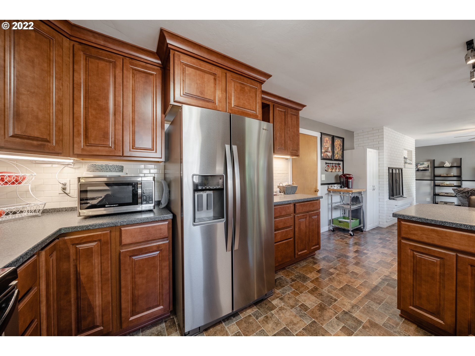 943 Rafael Street North Salem, OR 97303 - Photo 16 of 32 Gallery Image 16