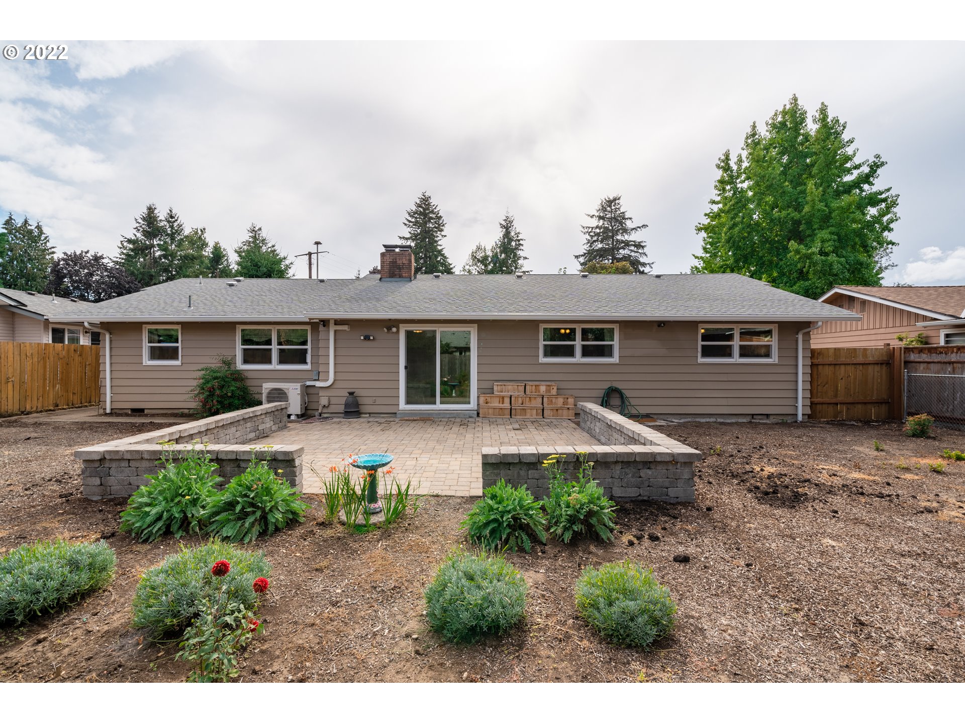 943 Rafael Street North Salem, OR 97303 - Photo 27 of 32 Gallery Image 27