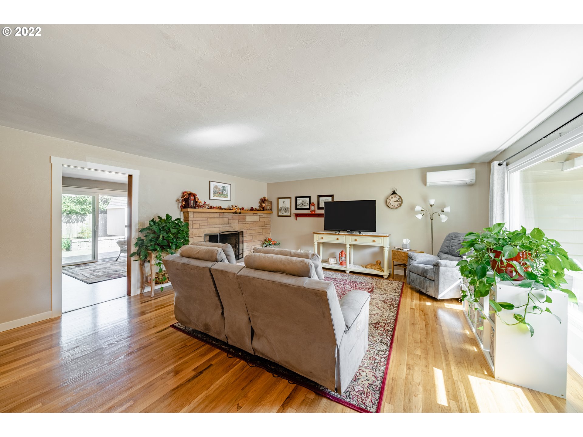 943 Rafael Street North Salem, OR 97303 - Photo 3 of 32 Gallery Image 3