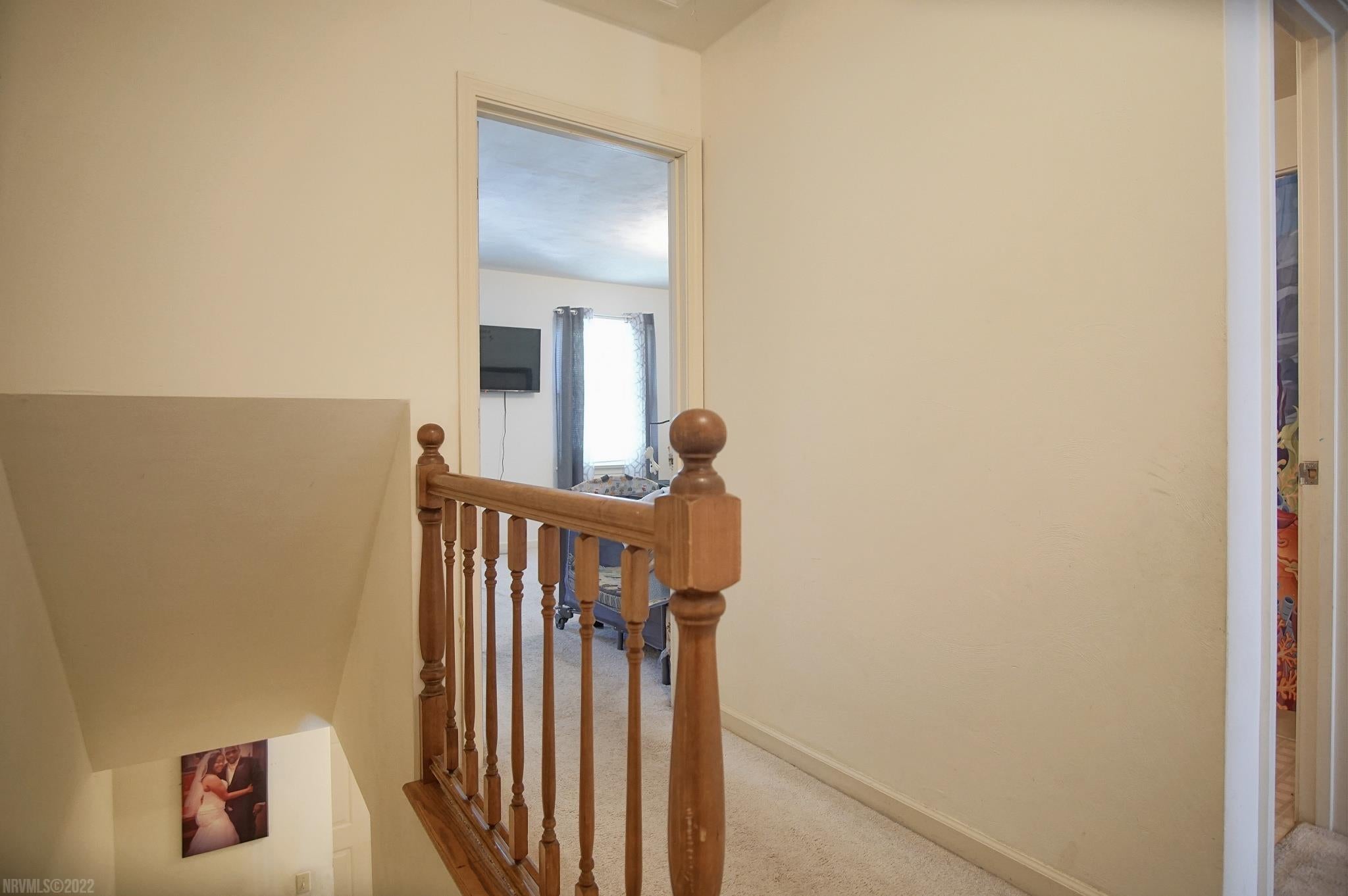 2513 Ridge Road Blacksburg, VA 24060 - Photo 17 of 40 Gallery Image 17