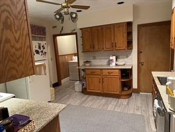 416 Trapelo Road, Unit 2 Belmont, MA 02478 - Photo 4 of 16 Gallery Image 4