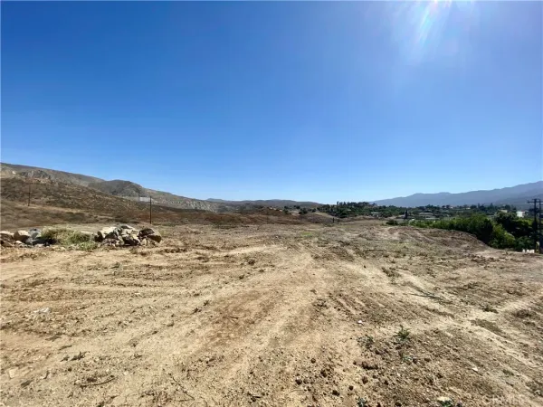 $170,000 | 19217 Ferrer, Corona, CA 92881