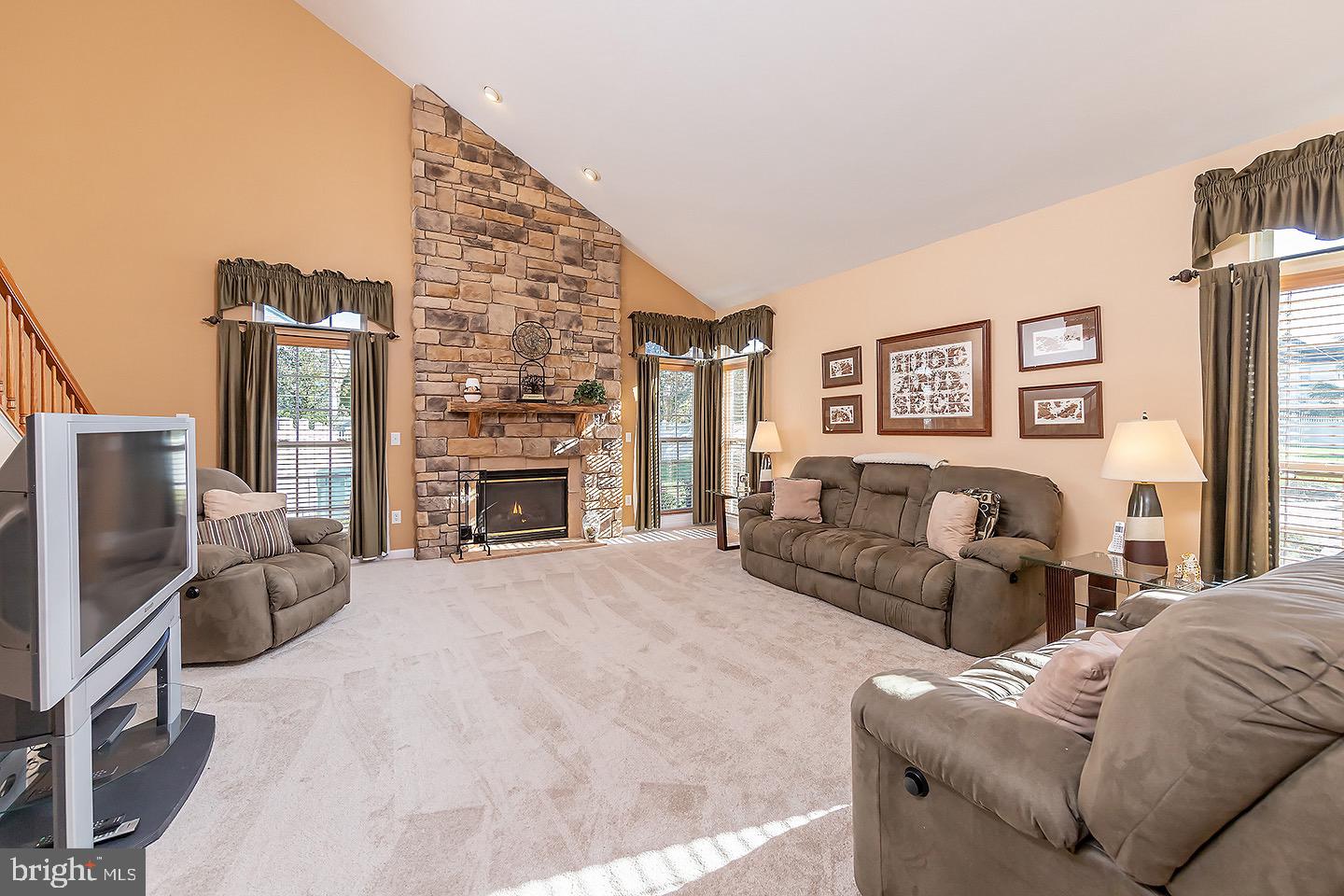 832 Middlesborough Way Mickleton, NJ 08056 - Photo 14 of 57 Family Room w/ Vaulted ceiling & gas Fireplace