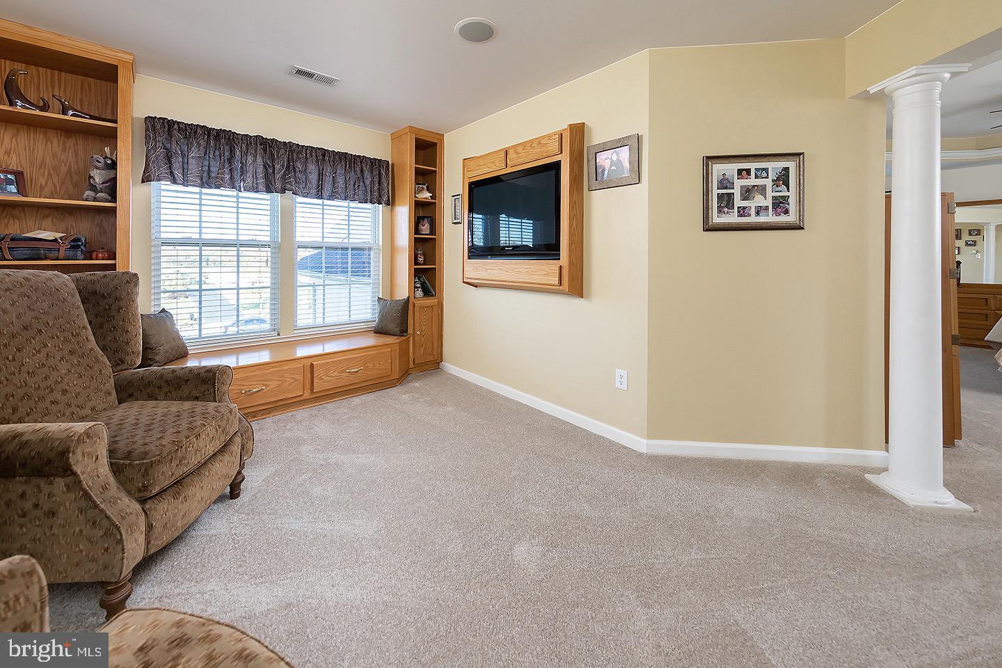 832 Middlesborough Way Mickleton, NJ 08056 - Photo 21 of 57 Sitting Room in Primary Bedroom