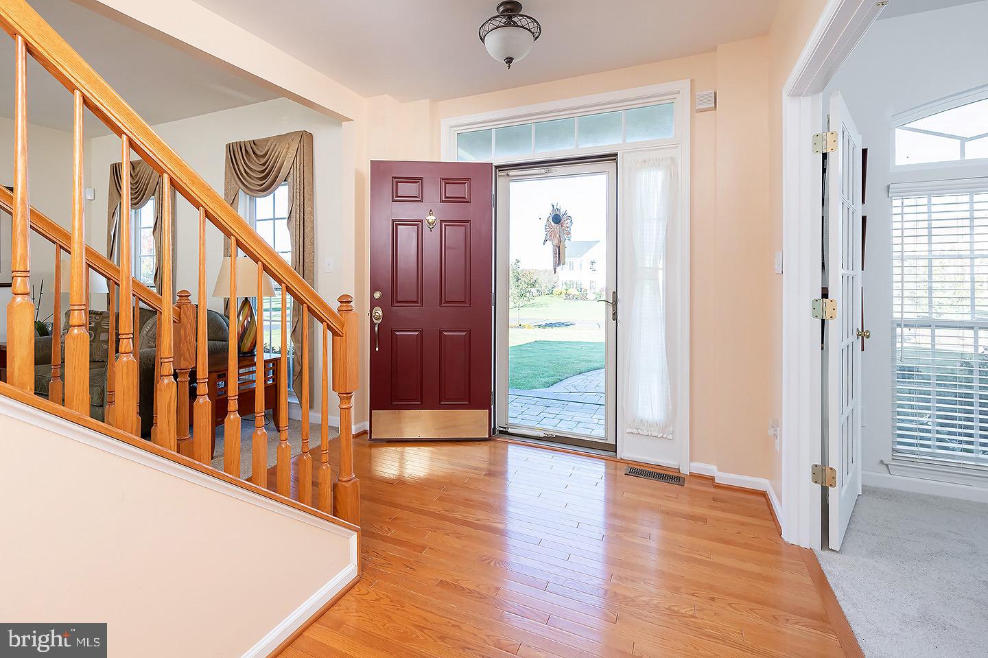 832 Middlesborough Way Mickleton, NJ 08056 - Photo 4 of 57 Foyer, facing front door