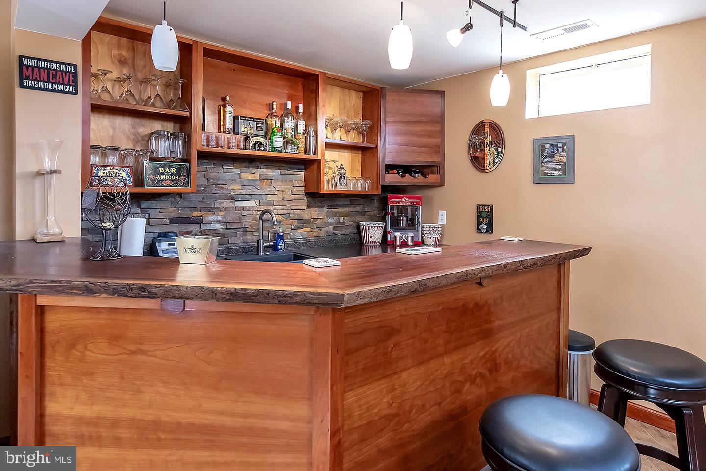 832 Middlesborough Way Mickleton, NJ 08056 - Photo 33 of 57 Finished Basement - Bar