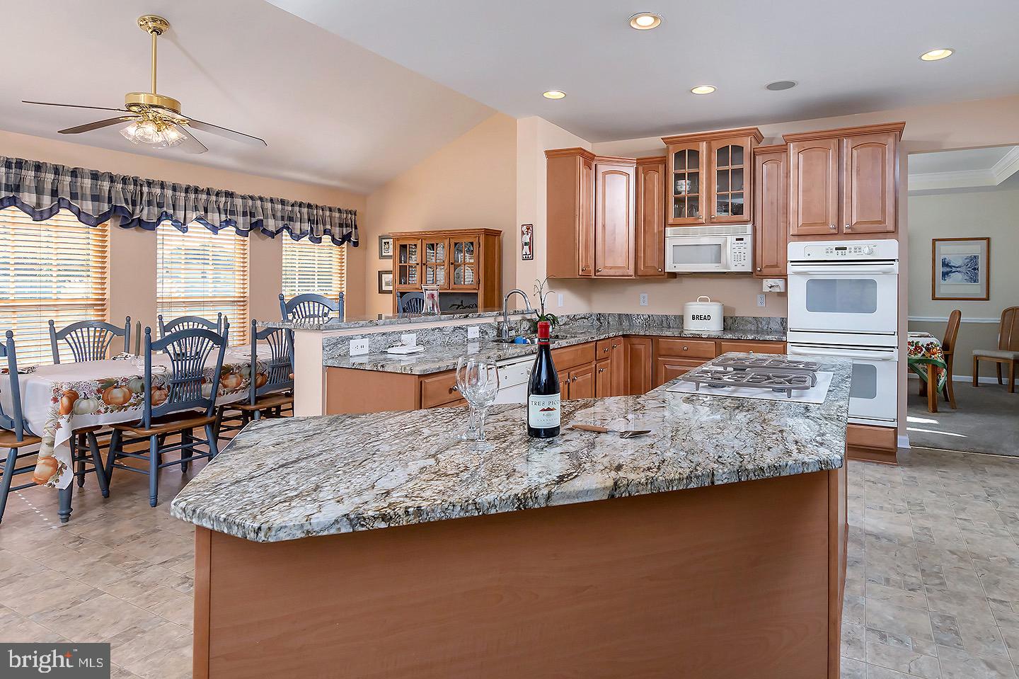 832 Middlesborough Way Mickleton, NJ 08056 - Photo 9 of 57 Center Island