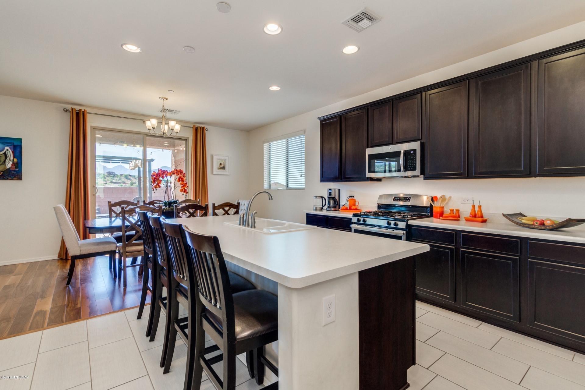 60373 South Running Roses Lane Tucson, AZ 85739 - Photo 4 of 34