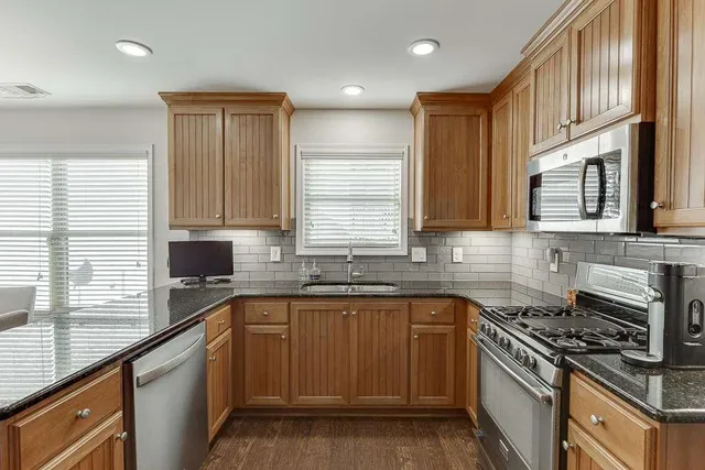 $484,900 | 5652 Leaf Ridge Lane Northeast, Buford, GA 30518