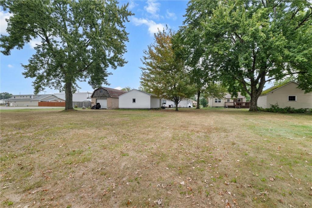 56 Concord Road Hermitage, PA 16148 - Photo 21 of 23 a view of an outdoor space and yard