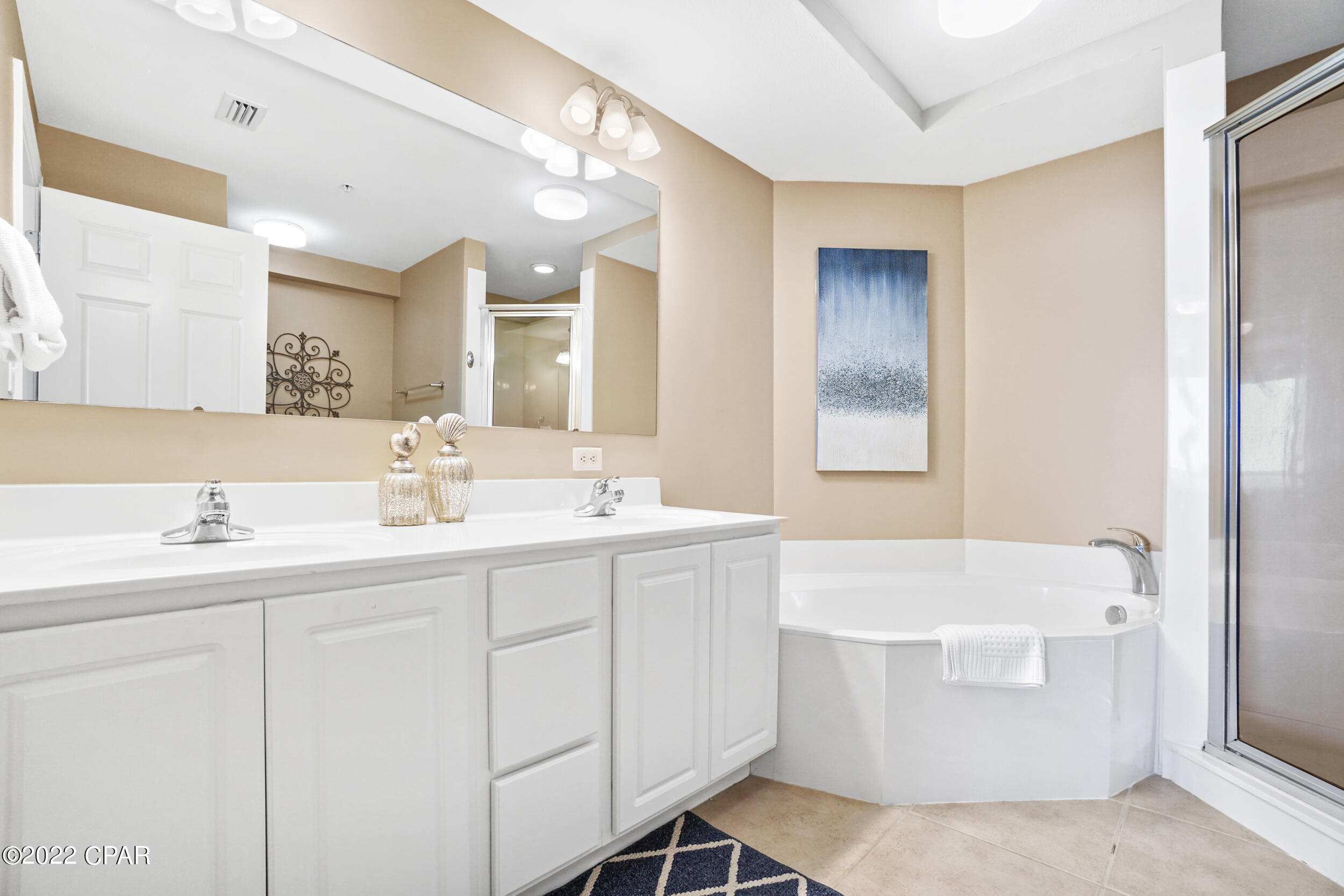 14825 Front Beach Road, Unit 2402 Panama City Beach, FL 32413 - Photo 20 of 50 Gallery Image 20