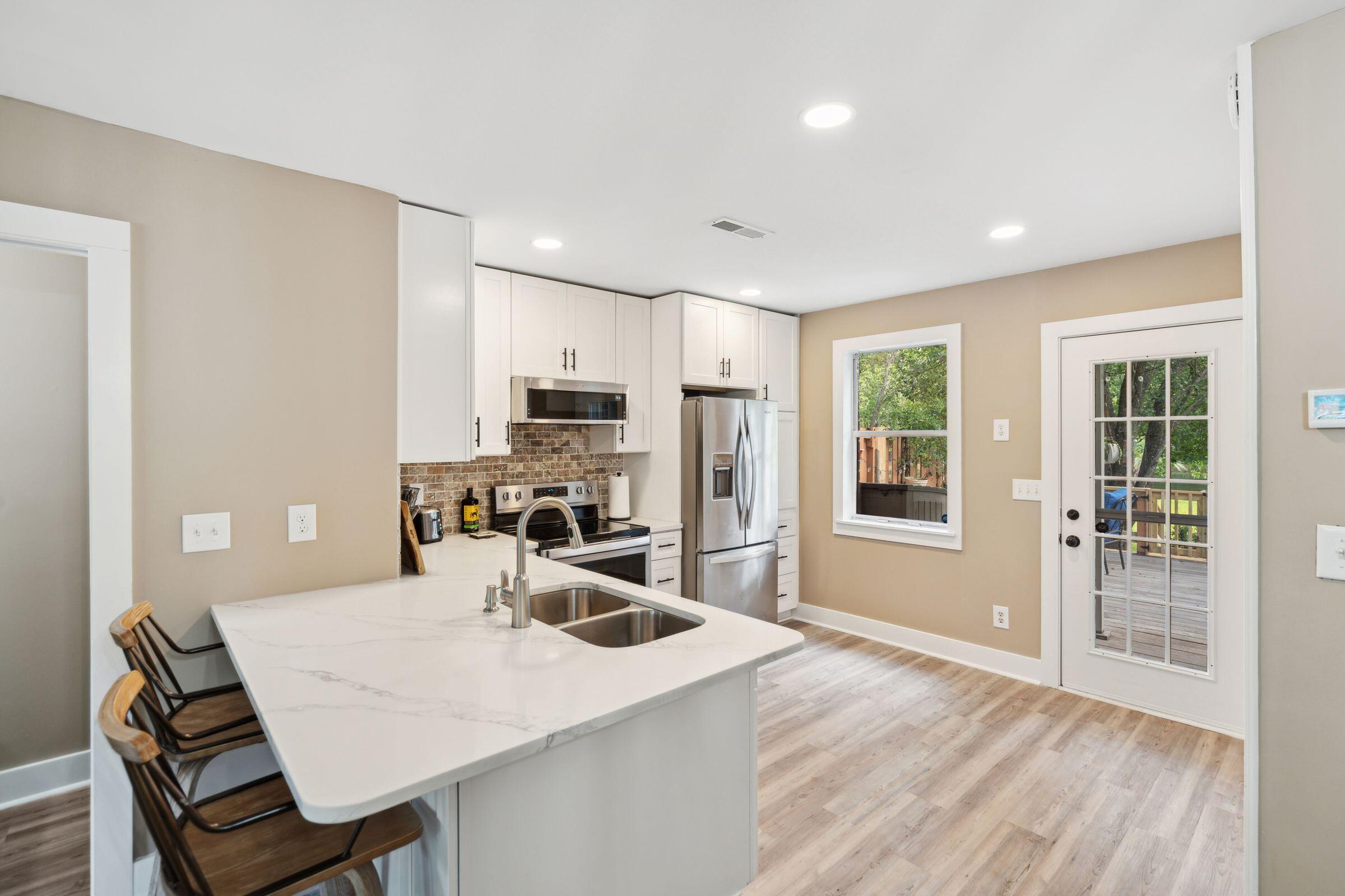 1166 Julian Clark Road Charleston, SC 29412 - Photo 13 of 39 1166JulianClarkRd-KeenEyeMarketing-014