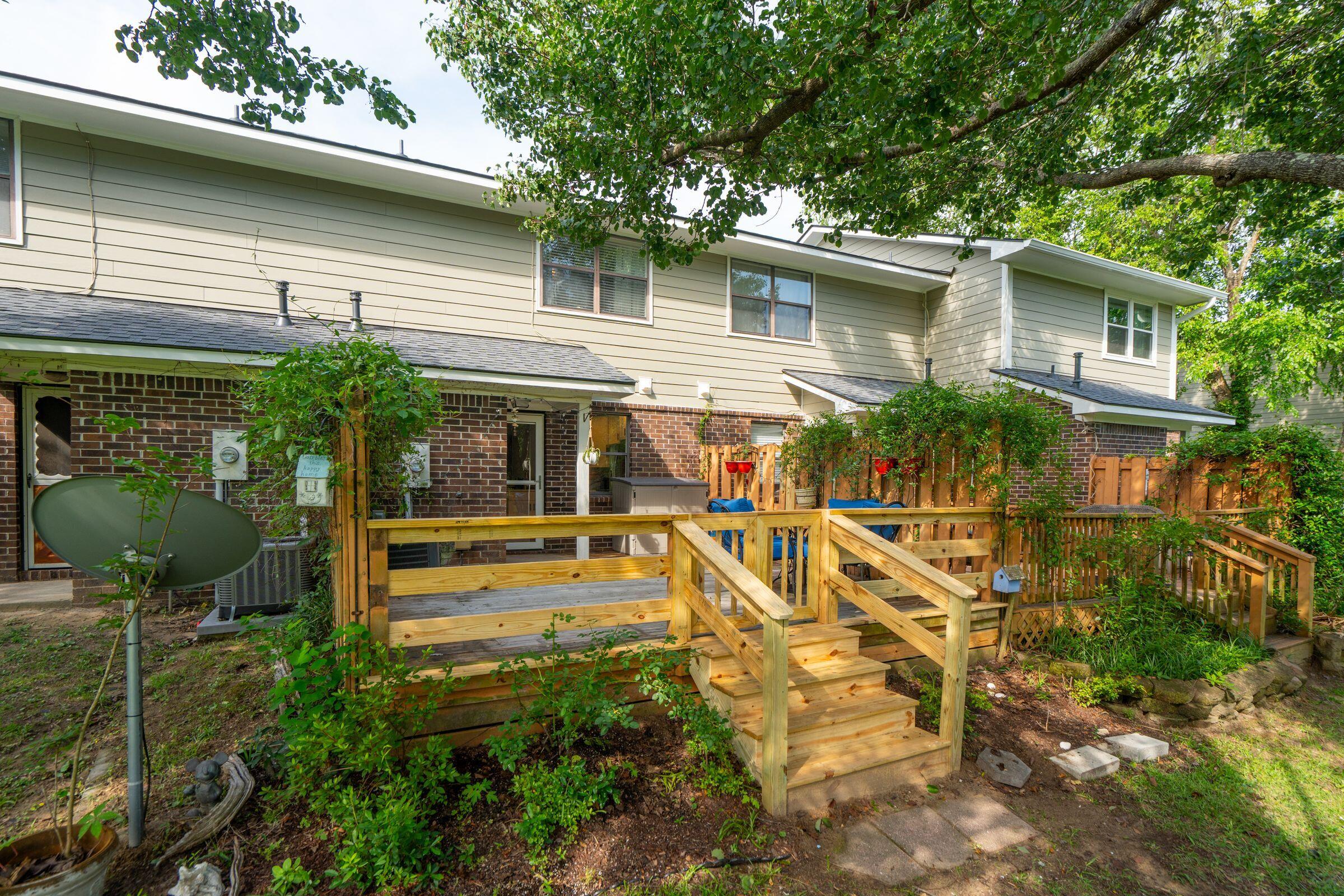 1166 Julian Clark Road Charleston, SC 29412 - Photo 33 of 39 1166JulianClarkRd-KeenEyeMarketing-041