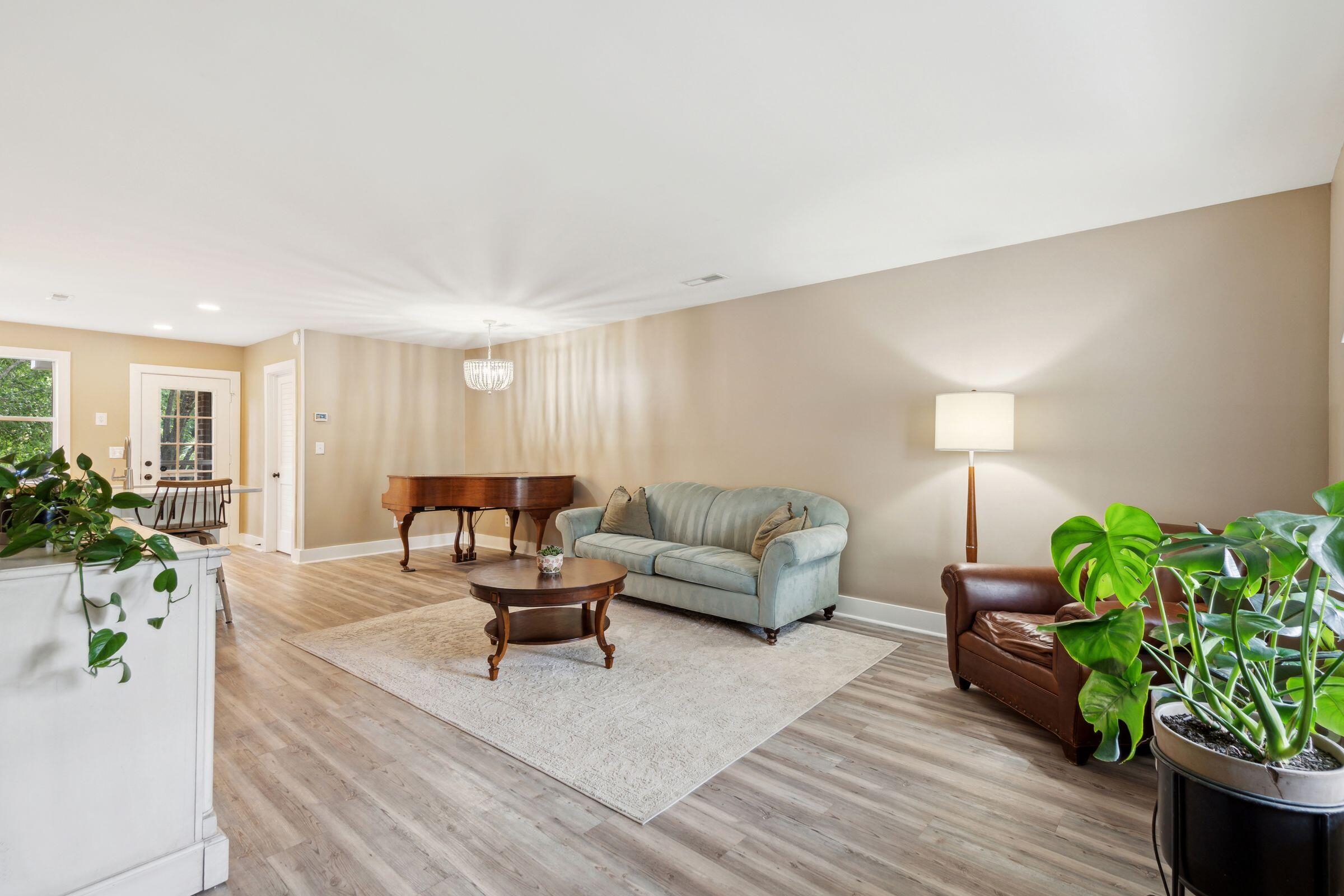 1166 Julian Clark Road Charleston, SC 29412 - Photo 8 of 39 1166JulianClarkRd-KeenEyeMarketing-009