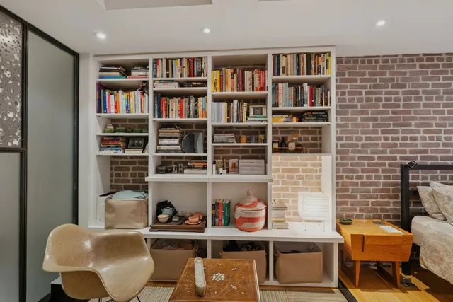 $1,899,000 | 28 Old Fulton Street | Brooklyn Heights
