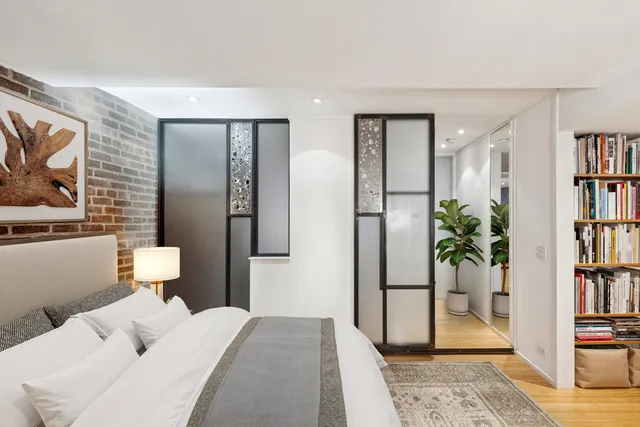 $1,899,000 | 28 Old Fulton Street | Brooklyn Heights