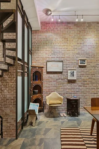 $1,899,000 | 28 Old Fulton Street | Brooklyn Heights