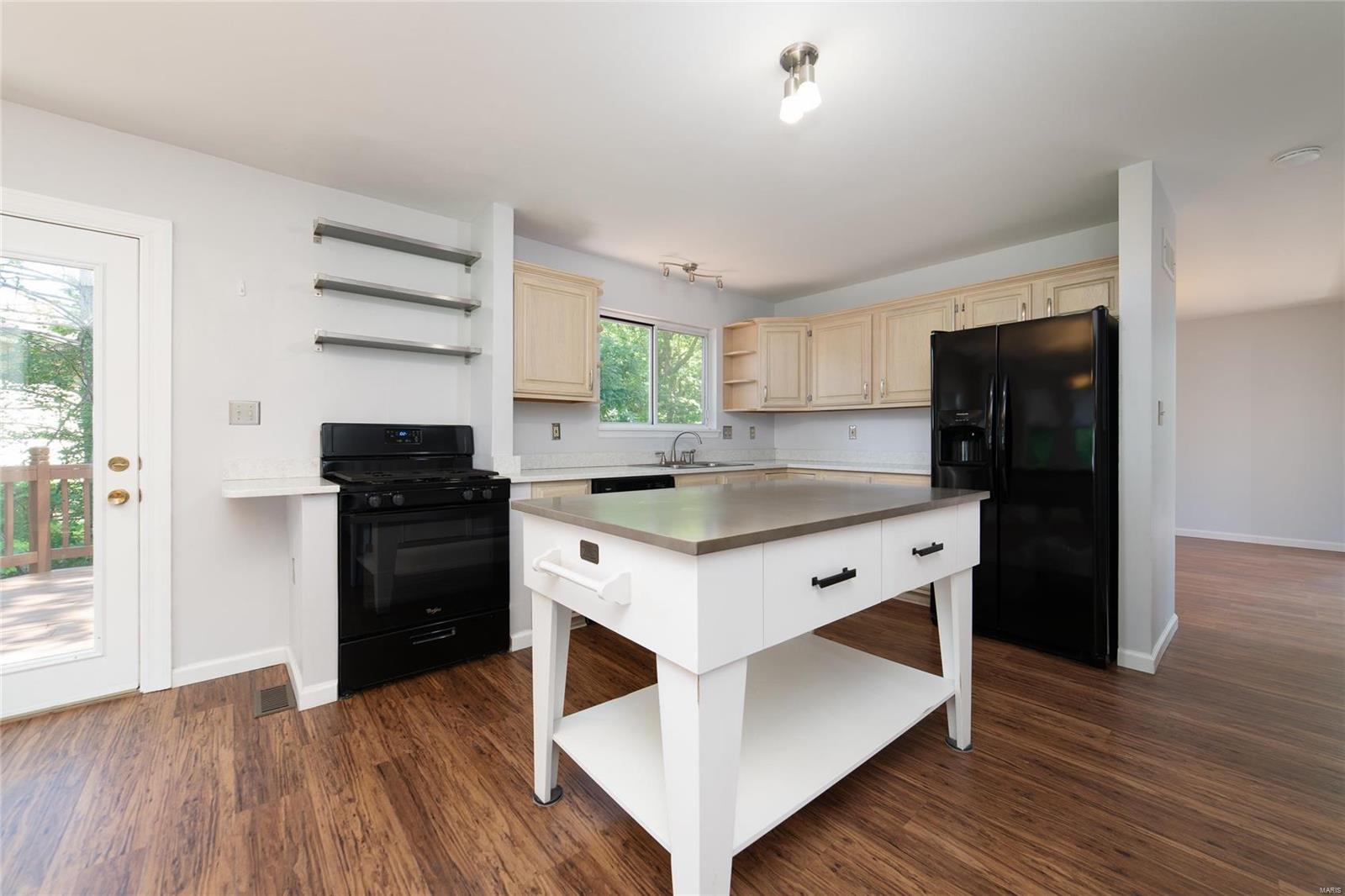 1100 Shadowfaire Court Ballwin, MO 63021 - Photo 18 of 53