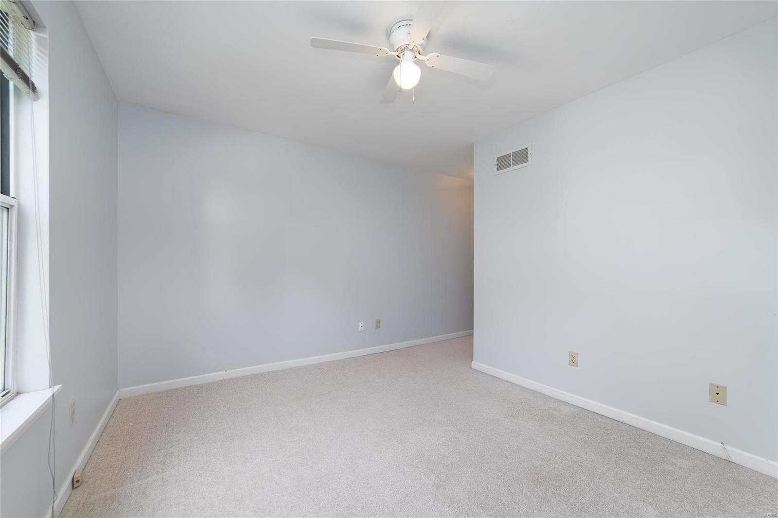 1100 Shadowfaire Court Ballwin, MO 63021 - Photo 30 of 53