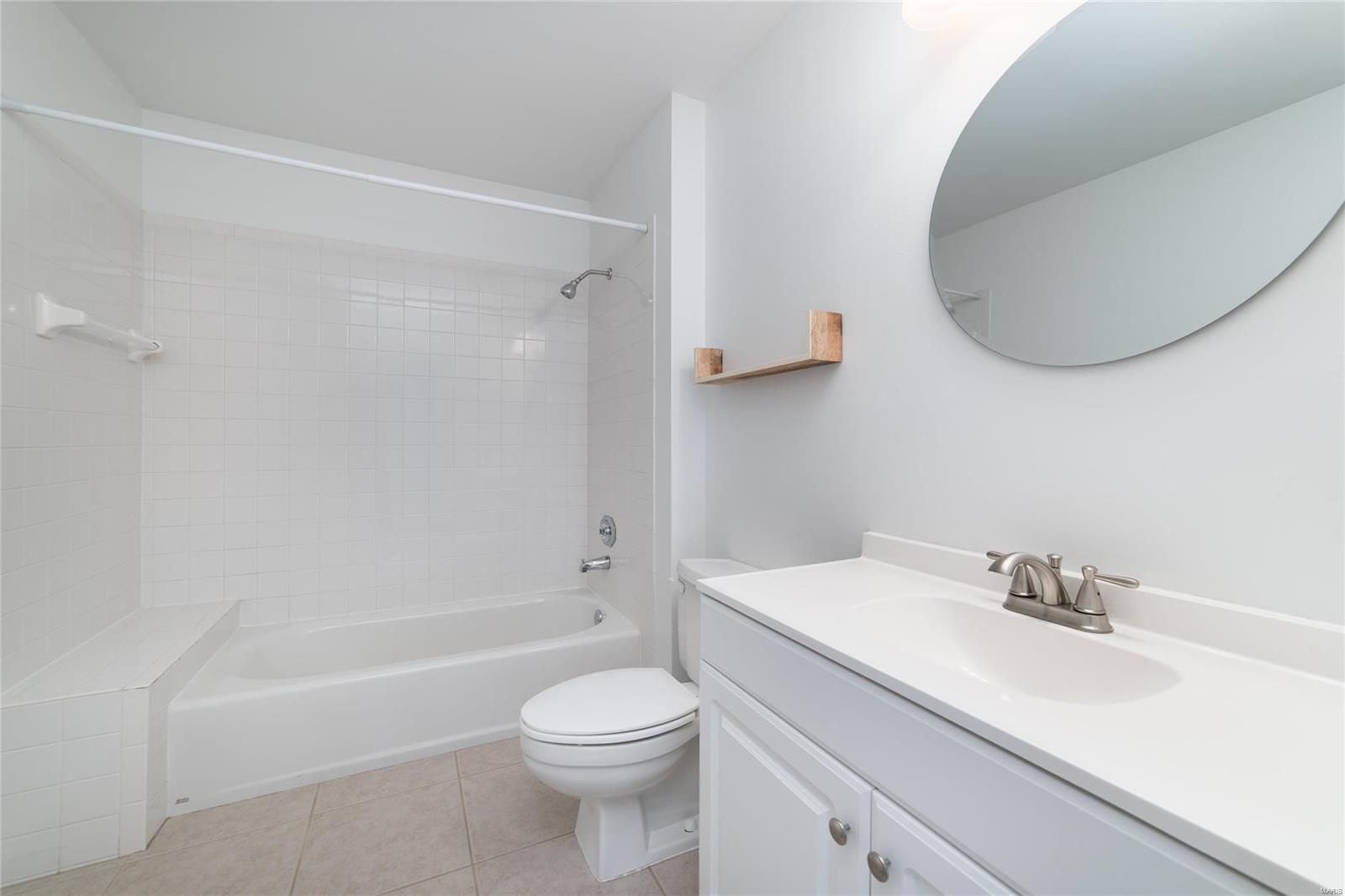 1100 Shadowfaire Court Ballwin, MO 63021 - Photo 33 of 53