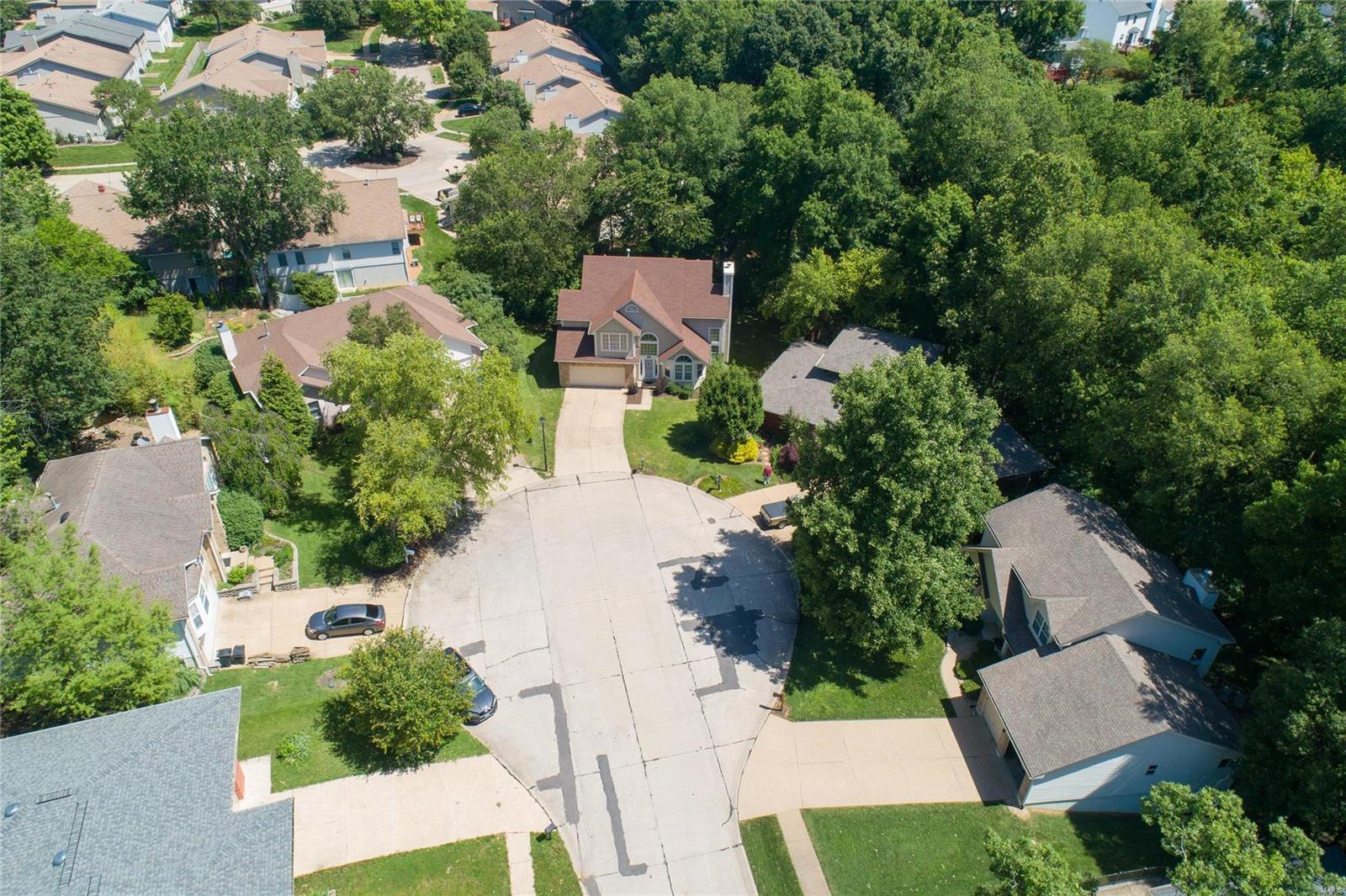 1100 Shadowfaire Court Ballwin, MO 63021 - Photo 42 of 53