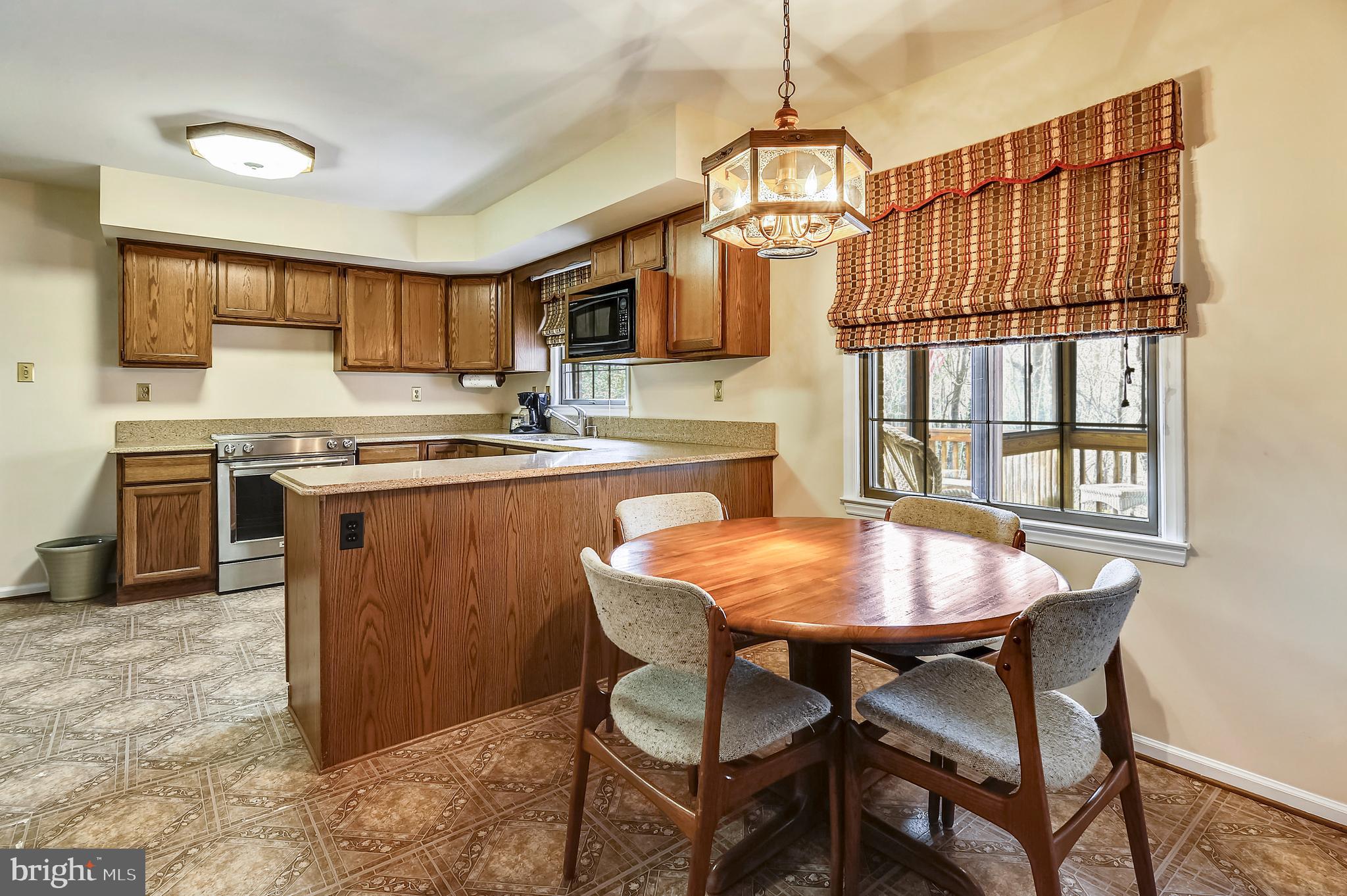 6514 Wilson Road Friendship, MD 20758 - Photo 11 of 38 Open and spacious Kitchen