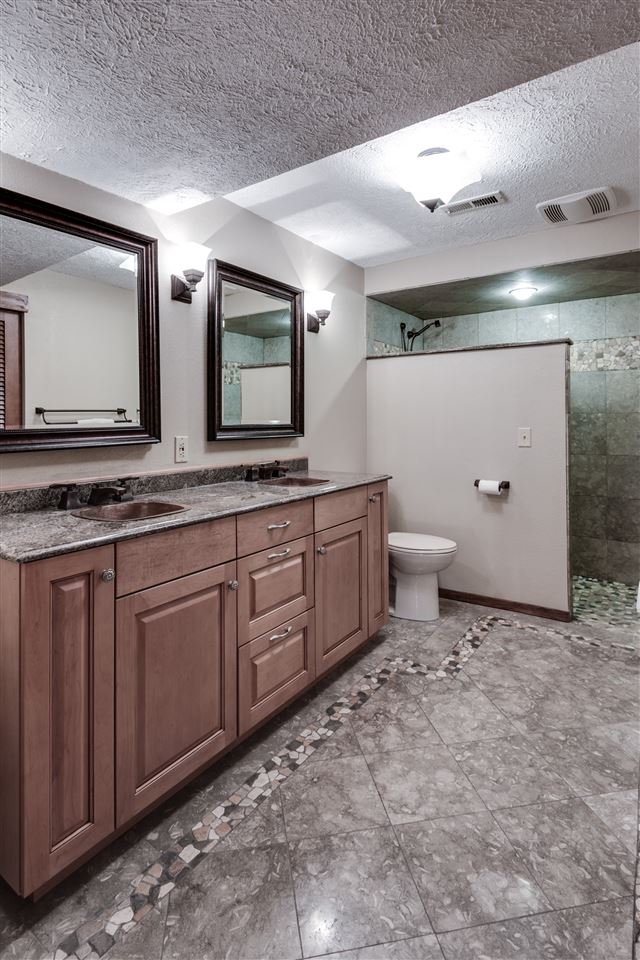 7708 South Oak Road Spokane, WA 99224 - Photo 19 of 27