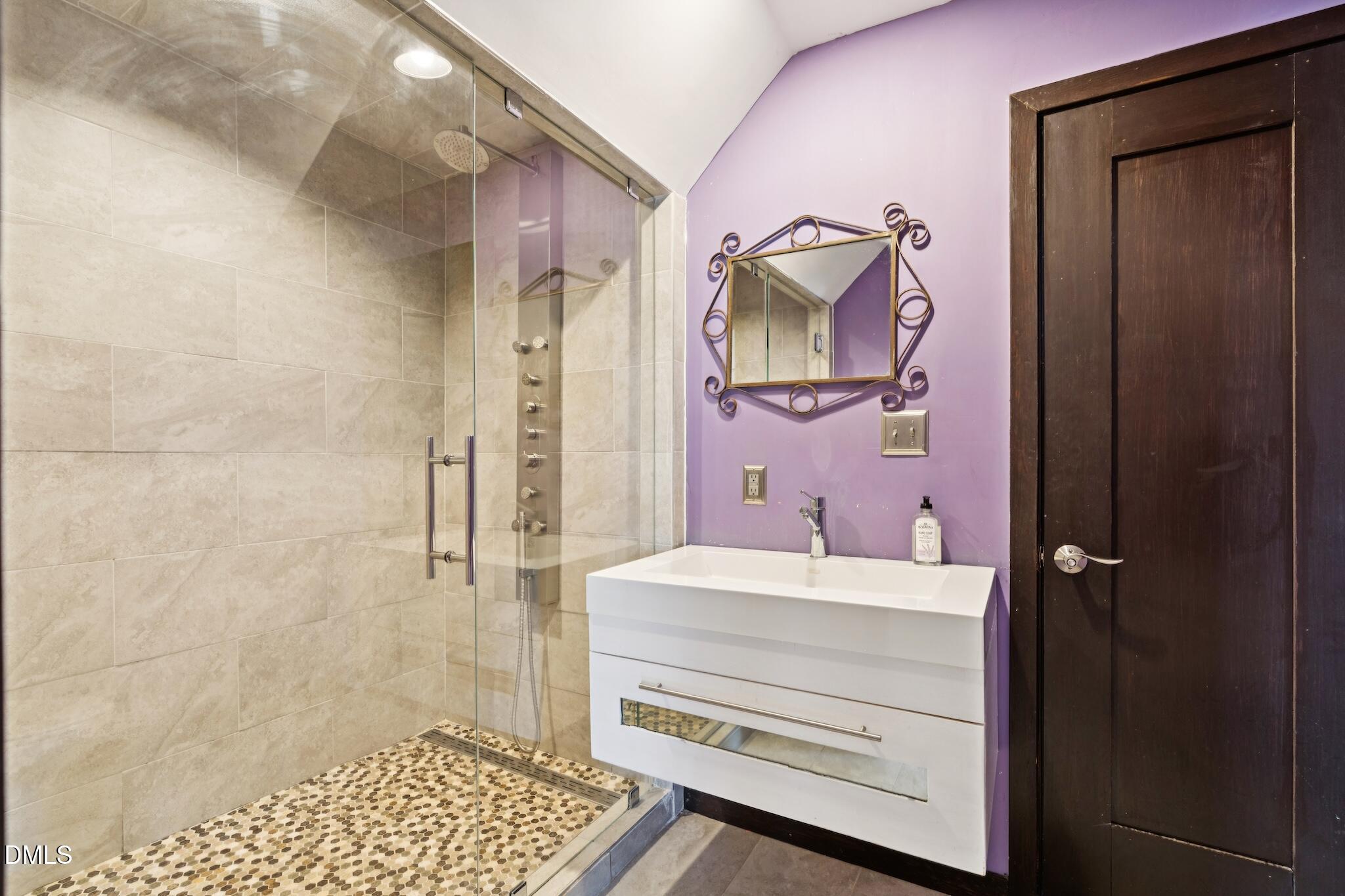 213 King George Loop Cary, NC 27511 - Photo 26 of 61 DSC01544