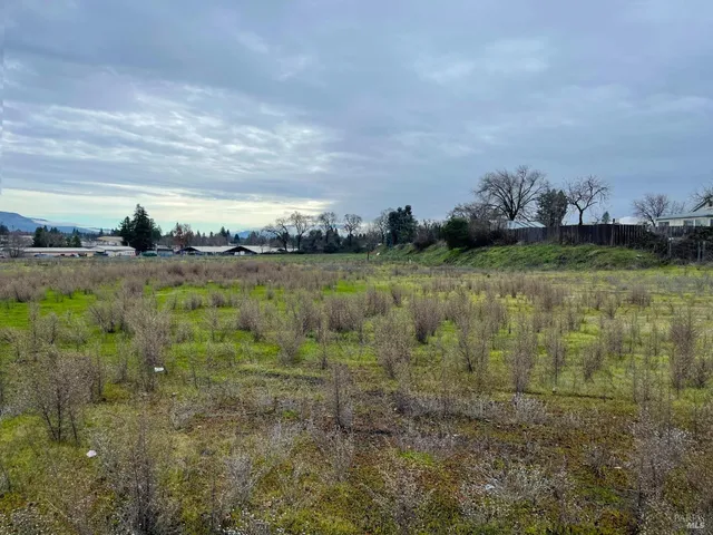 $1,372,000 | 0 Ford Road, Ukiah, CA 95482