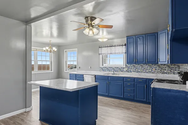 $179,900 | 724 East 2600 North Road, Penfield, IL 61862