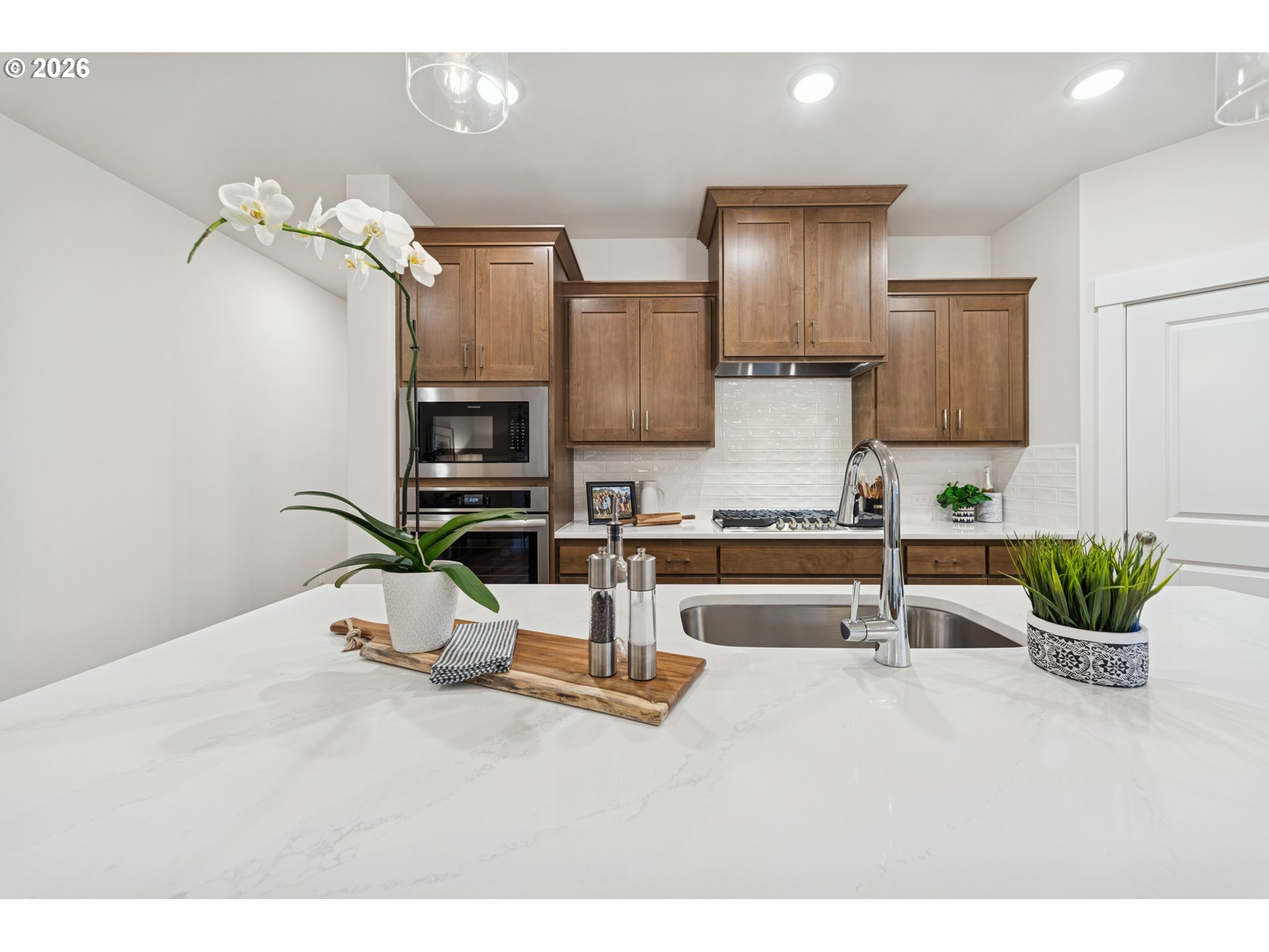 16546 Southwest Deer Terrace Durham, OR 97224 - Photo 13 of 26